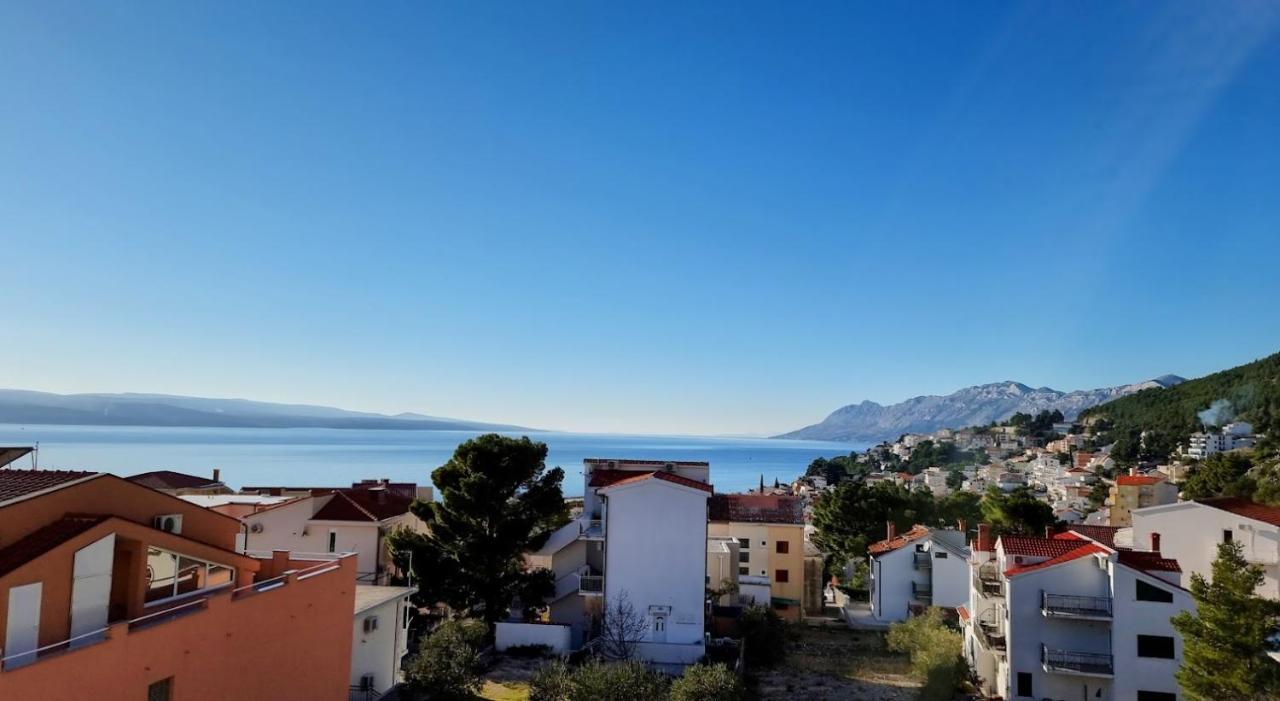 Dorijini Dvori Bed & Breakfast Baska Voda Exterior photo