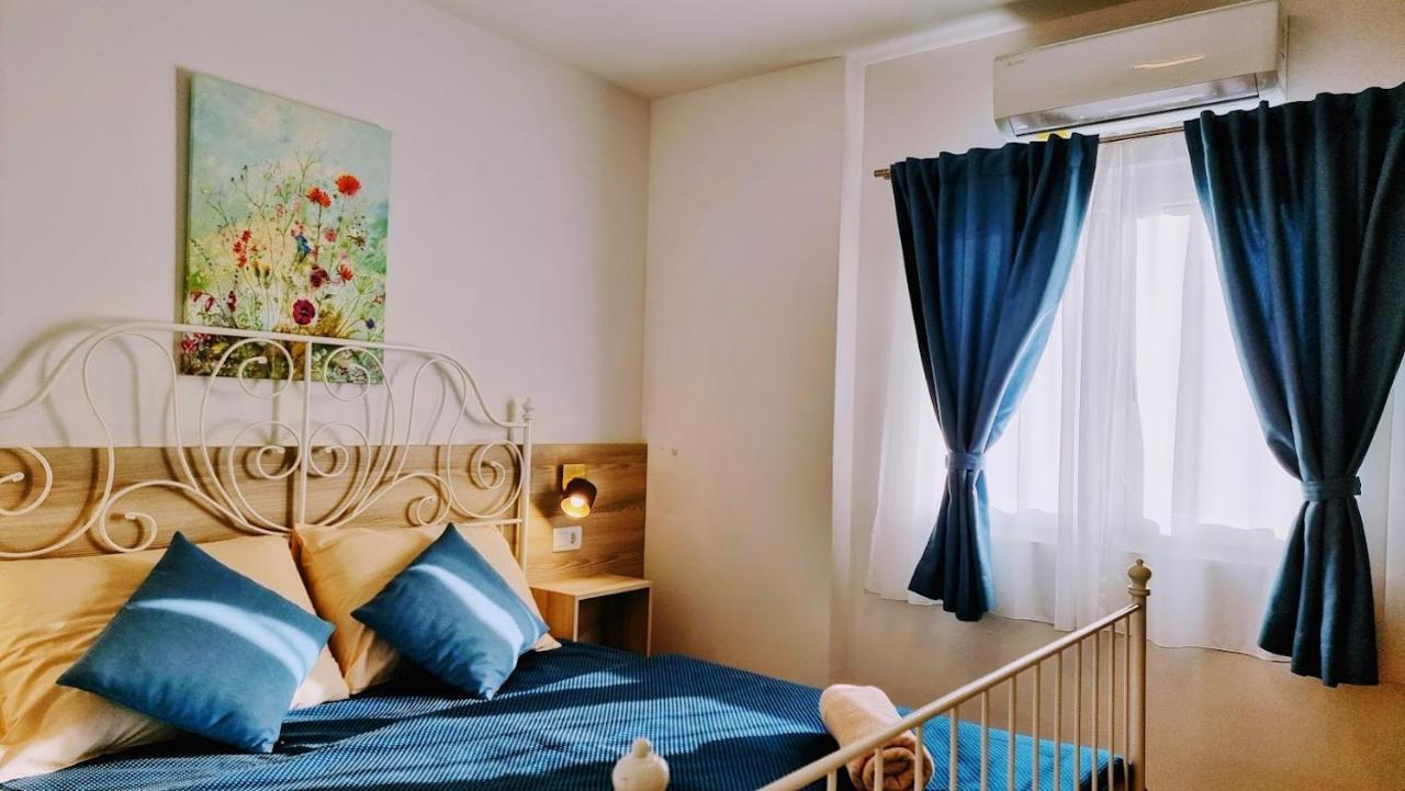Dorijini Dvori Bed & Breakfast Baska Voda Exterior photo